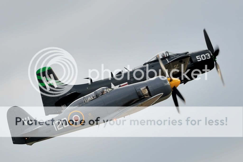 http://i331.photobucket.com/albums/l474/steven_why/Duxford%20Autumn%20Airshow%202011/NTT_7718.jpg
